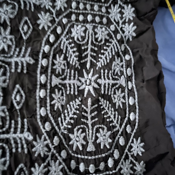 Johnny Was black heavily embroidered LS top birds RARE - Picture 13 of 16